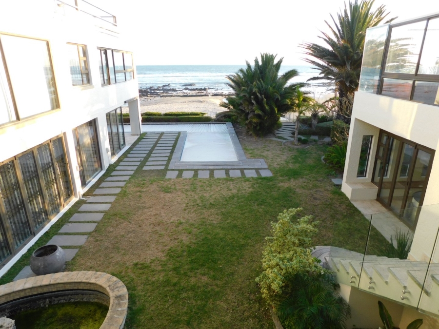 6 Bedroom Property for Sale in Harbour Island Western Cape